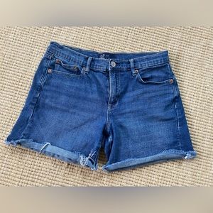 Gap 5in Denim Shorts